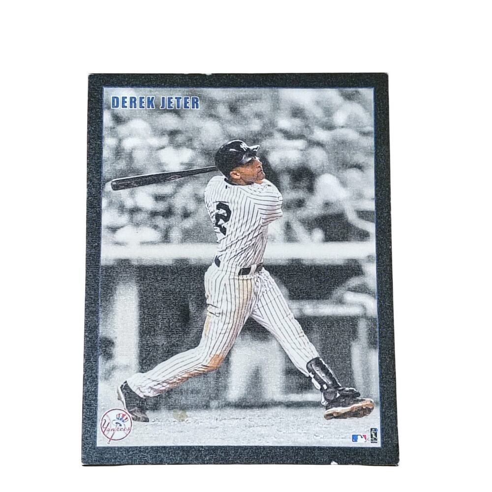 New York Yankees DEREK JETER 10.5x13.5 Photo Spotlight Stretched Canvas Print
